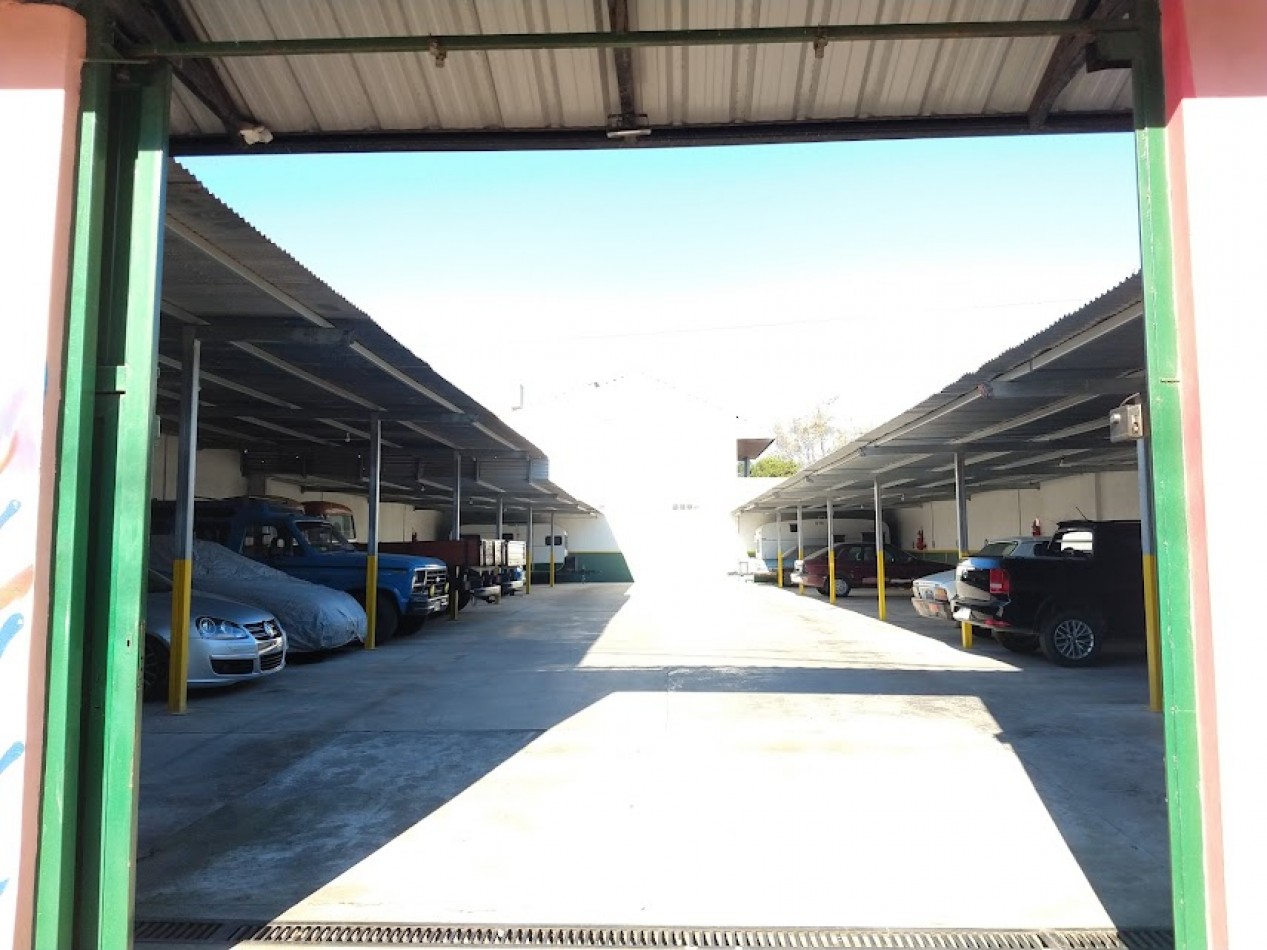 Cocheras  sobre dos lotes con excelente renta barrio San juan