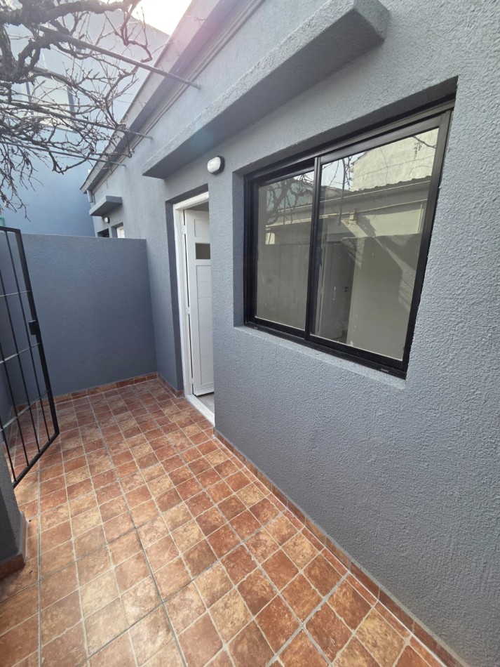 COMPLEJO DE PH DE 1, 2 Y 3 AMB A ESTRENAR! FALUCHO AL 4500