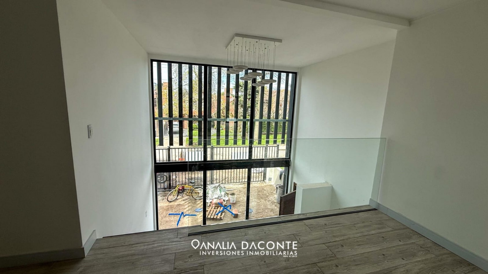 RESERVADA!!!!CASA ADOSADA 4 AMB CON PARQUE Y PISCINA. SAN JERONIMO