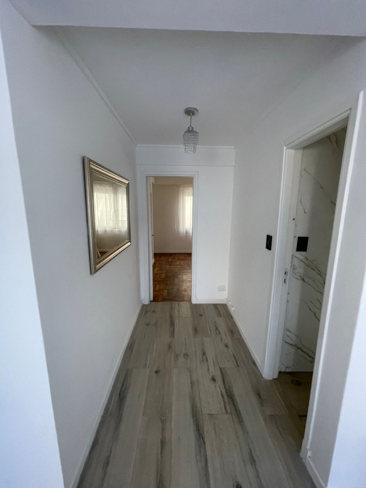 BAJO SU VALOR!! .Departamento 2 ambientes muy amplio,  contrafrente ! Frente al Provincial!