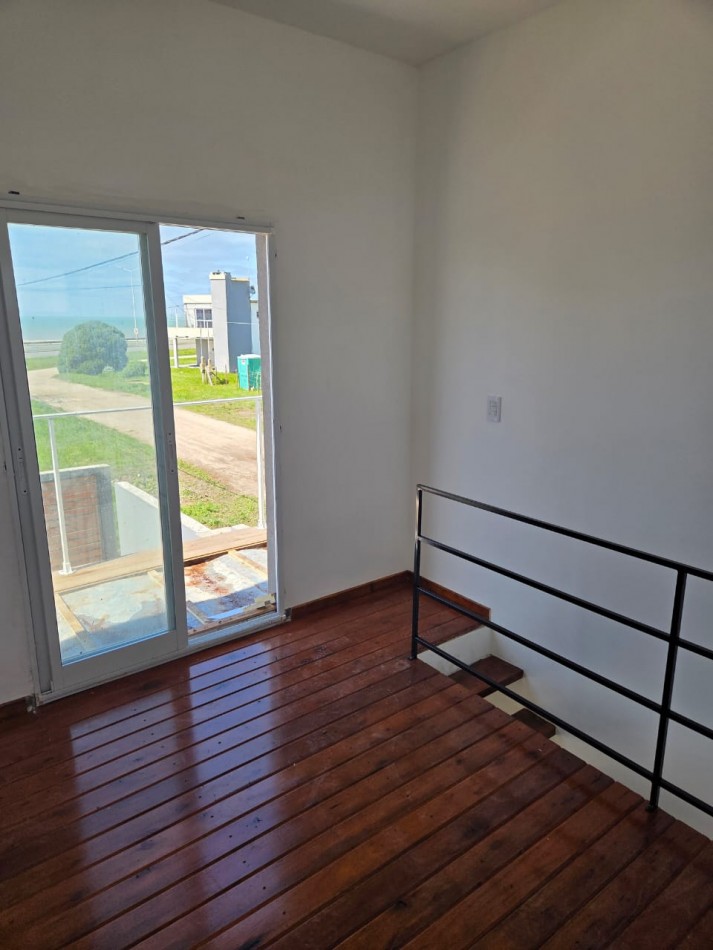 PHS TIPO DUPLEX 2 AMB FRENTE AL MAR EN SANTA CLARA