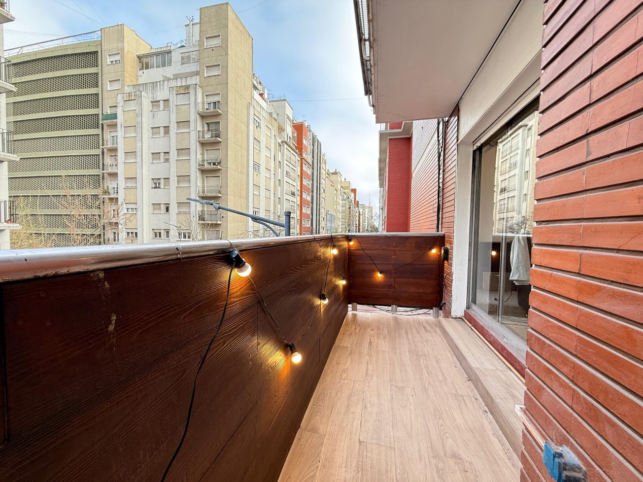DEPTO 3 AMB CON BALCON TODO EXTERNO! CORRIENTES 1700