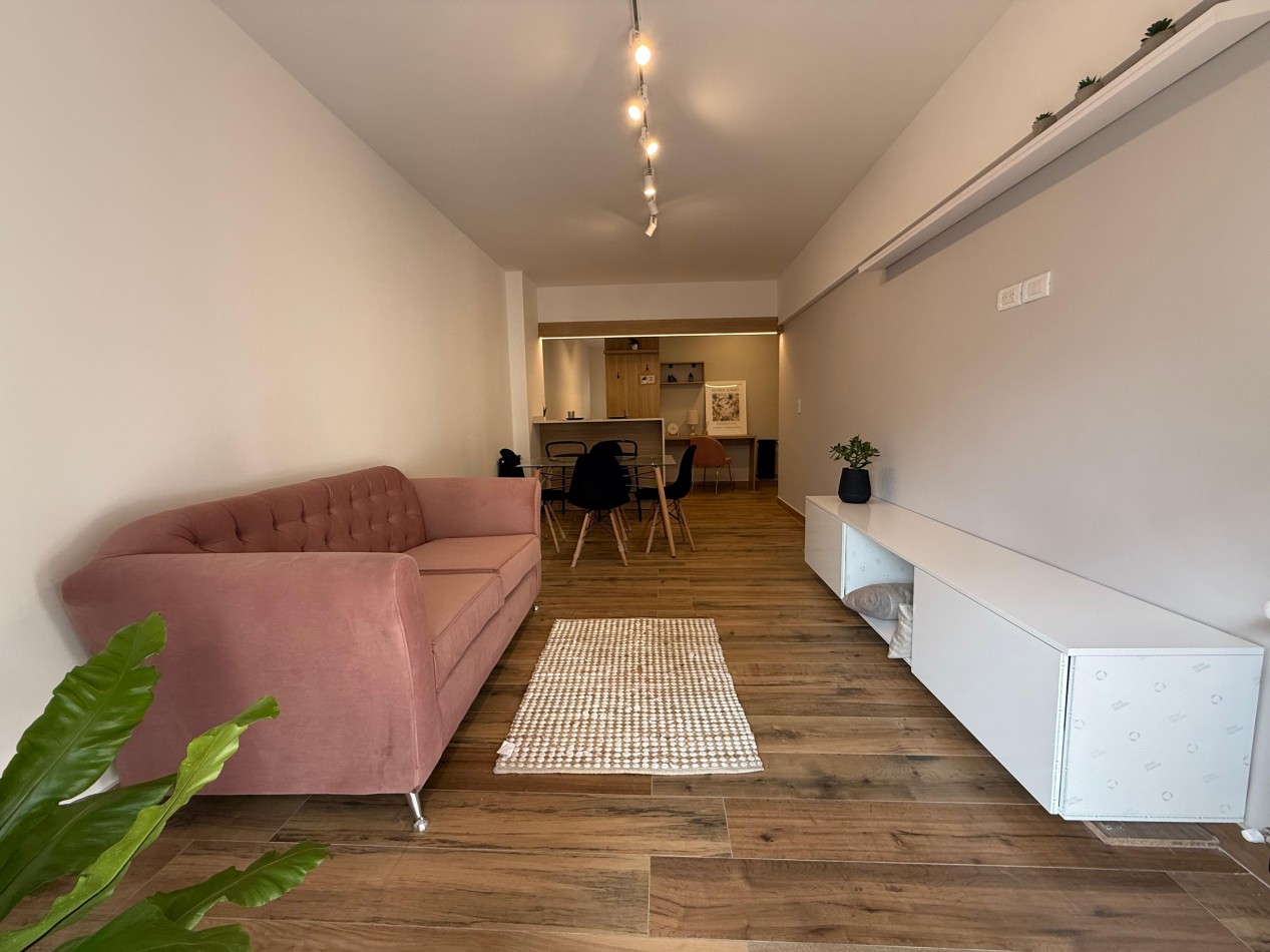 RESERVADO! 3 amb a la calle con balcon y cochera! zona Aldrey