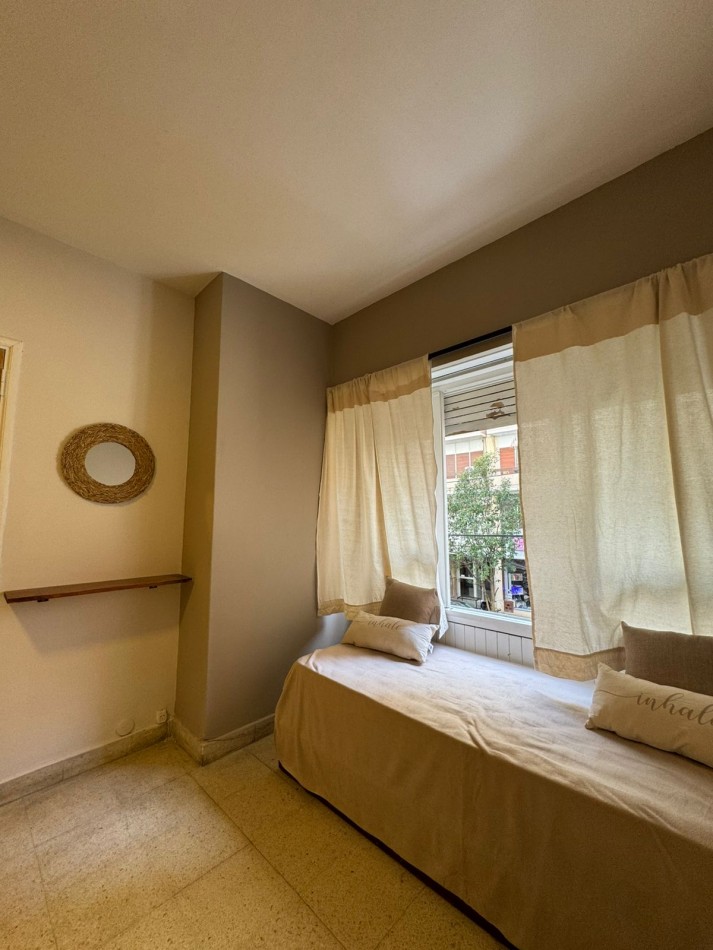 DEPTO 1 amb a la calle