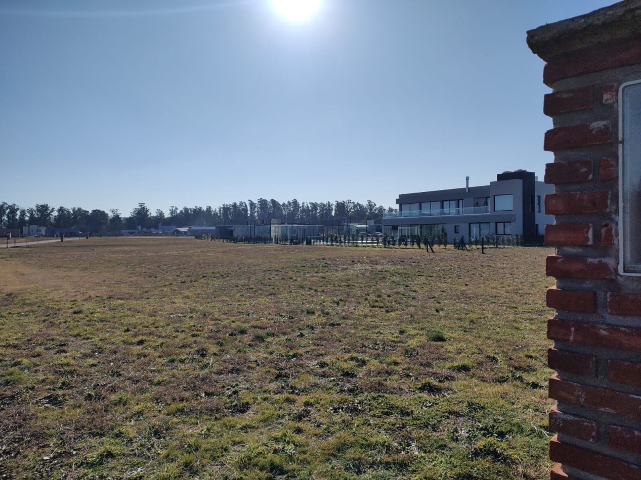 Lote en barrio privado Haras del Mar