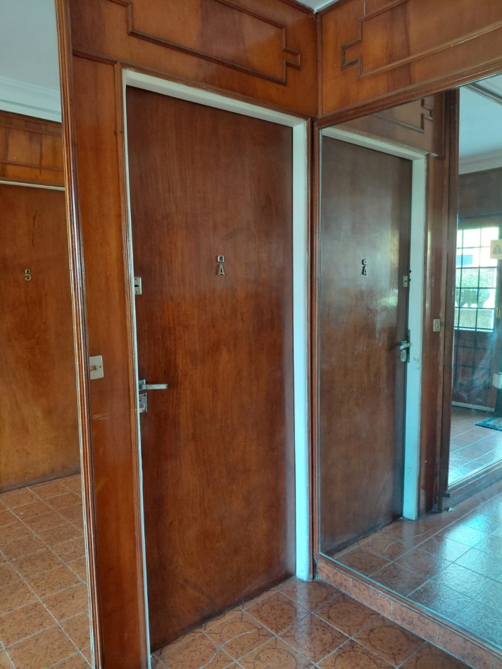 Depto 3 amb a la calle en Constitucion con espacio de estacionamiento!