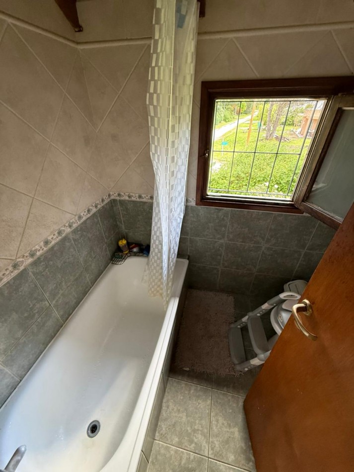 IMPECABLE CHALET 4 AMB CON GRAN PARQUE Y PISCINA!! LA ARMONIA