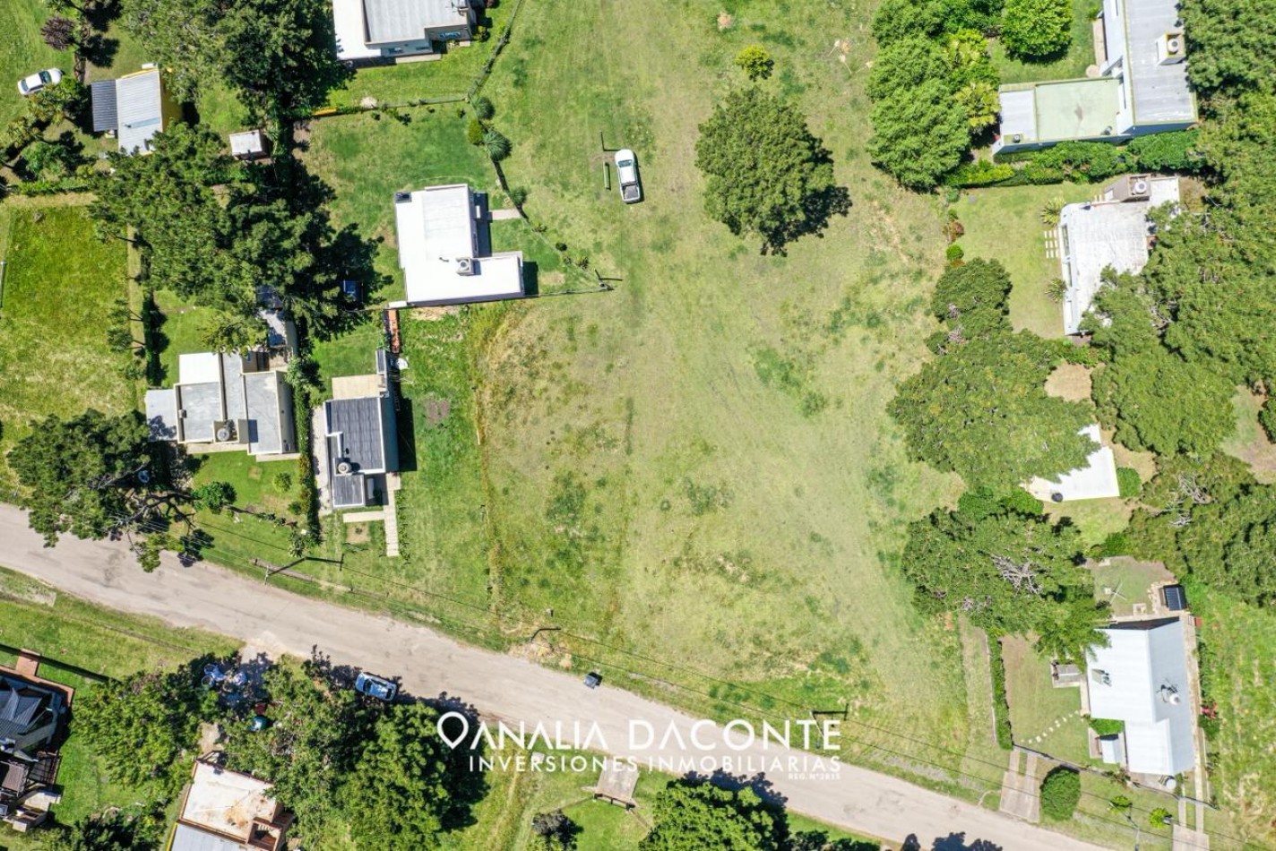 BAJO SU VALOR!!! Lote en La Caleta apto vivienda y fines comerciales