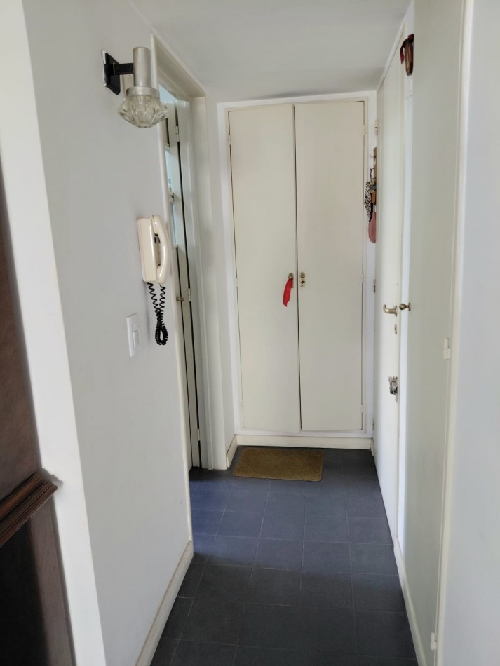 RESERVADO!!!LA PERLA Precioso Dpto. 2 Amb. CON BALCON EN L 