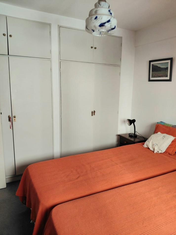 RESERVADO!!!LA PERLA Precioso Dpto. 2 Amb. CON BALCON EN L 