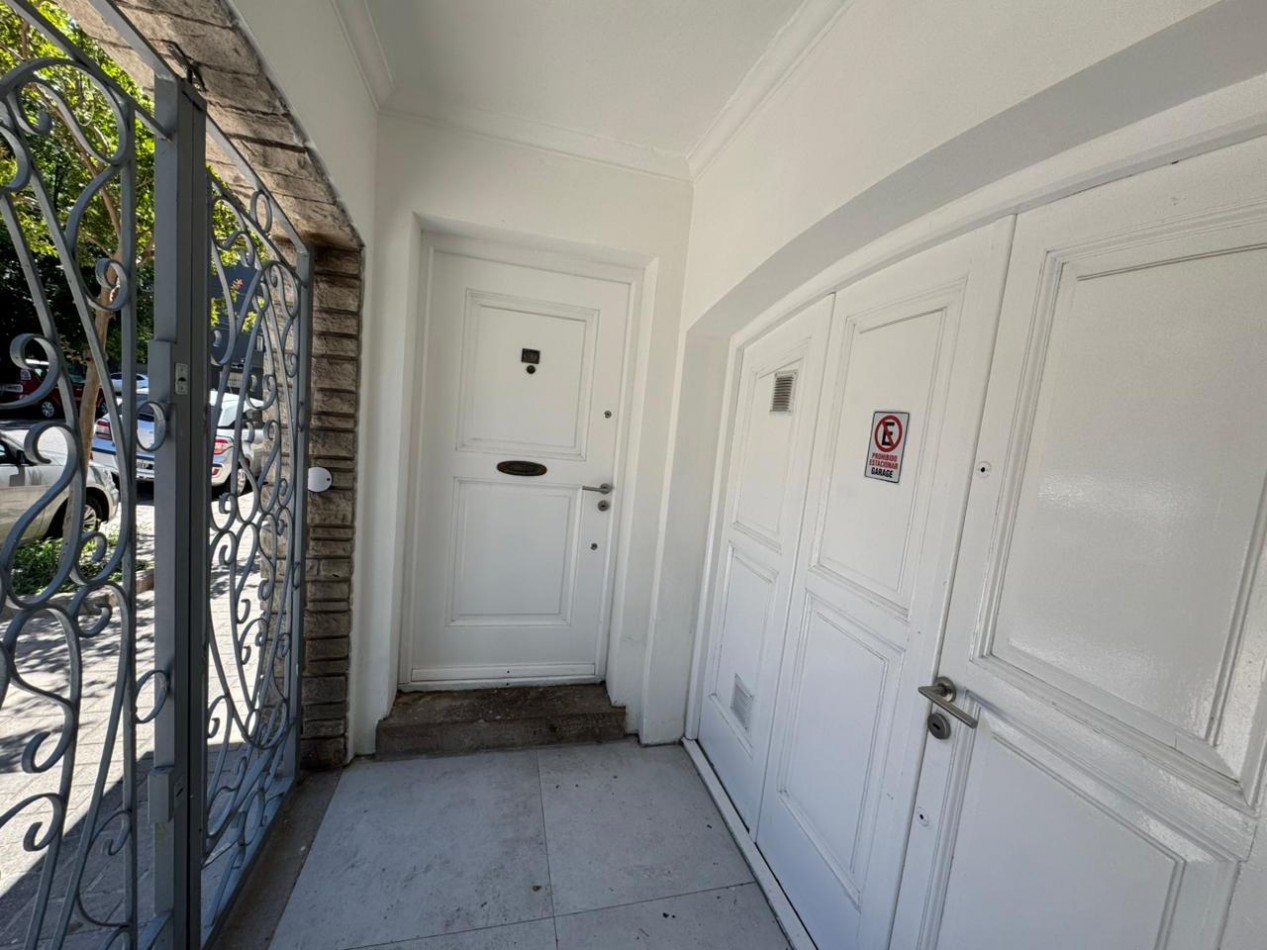 GRAN DEPTO 4 AMB DE 200M2 CON GARAGE! RECICLADO! ZONA ALDREY