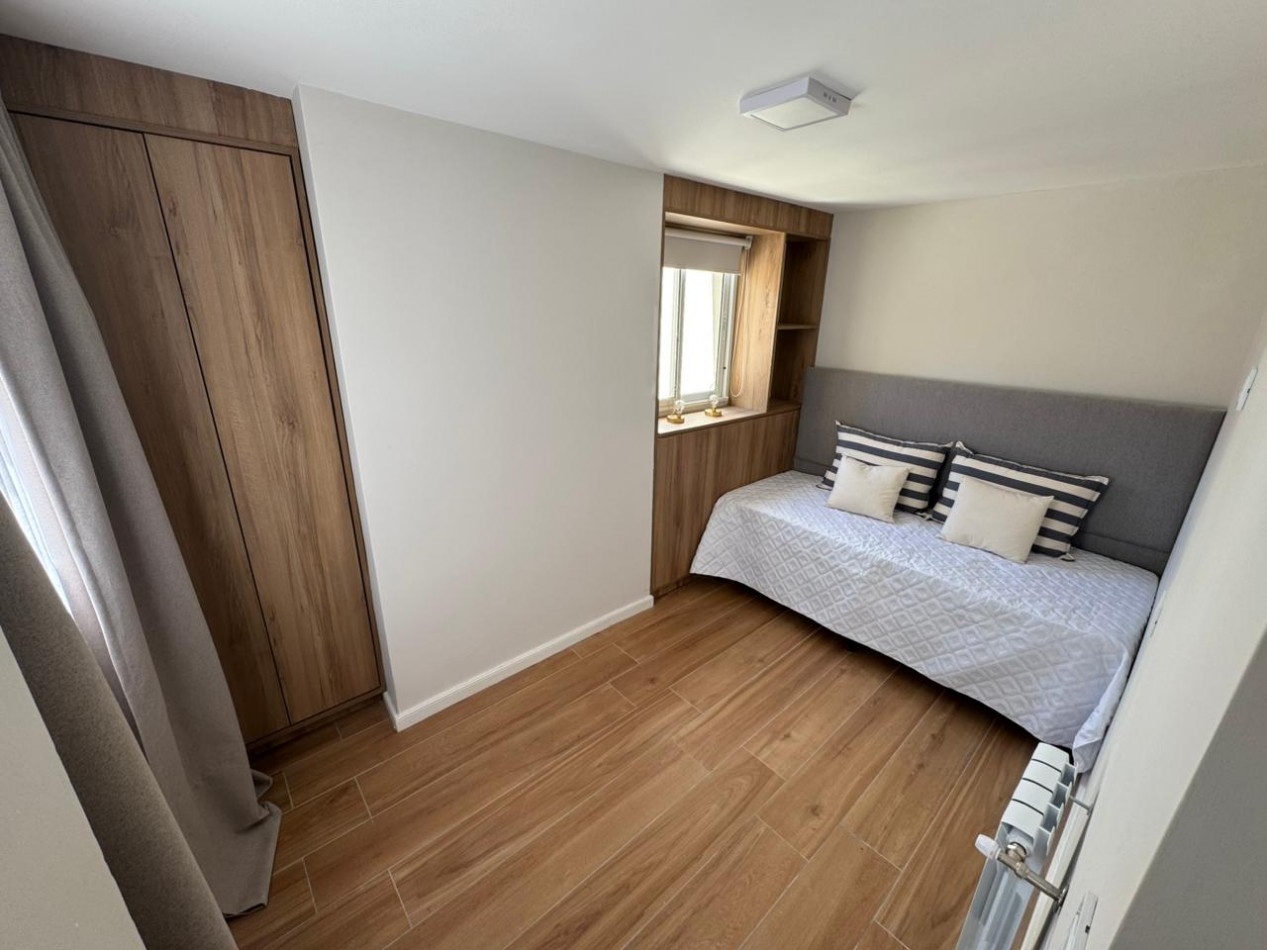 GRAN DEPTO 4 AMB DE 200M2 CON GARAGE! RECICLADO! ZONA ALDREY