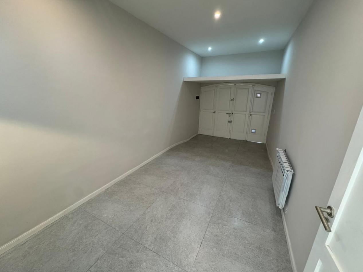 GRAN DEPTO 4 AMB DE 200M2 CON GARAGE! RECICLADO! ZONA ALDREY