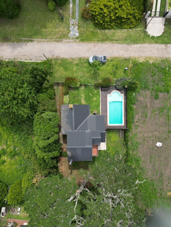 INCREIBLE CHALET 4 AMB CON PISCINA Y QUINCHO EN SIERRA DE LOS PADRES