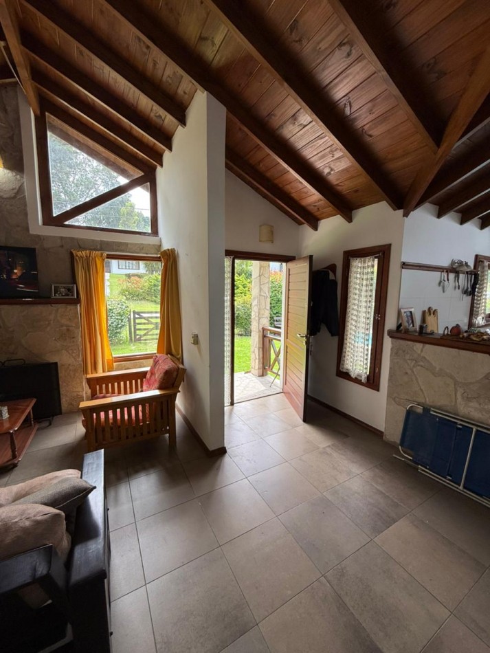 INCREIBLE CHALET 4 AMB CON PISCINA Y QUINCHO EN SIERRA DE LOS PADRES