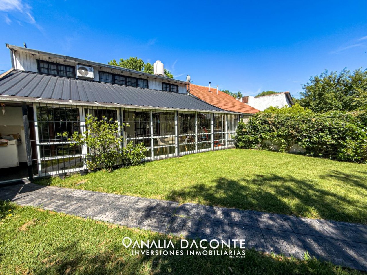 CHALET 5 AMB CON PLAYROOM Y PARQUE, EN LO MEJOR DE PARQUE LURO! 