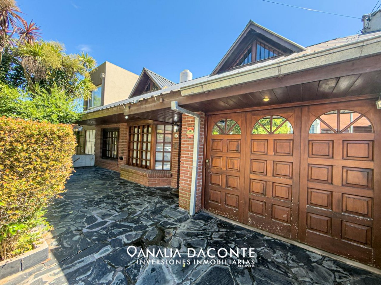 CHALET 5 AMB CON PLAYROOM Y PARQUE, EN LO MEJOR DE PARQUE LURO! 