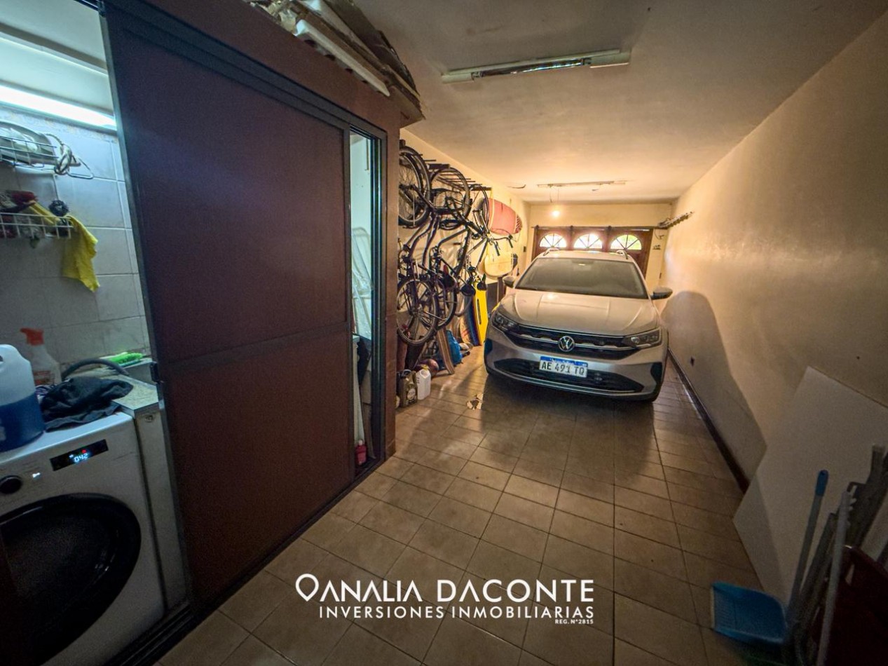 CHALET 5 AMB CON PLAYROOM Y PARQUE, EN LO MEJOR DE PARQUE LURO! 