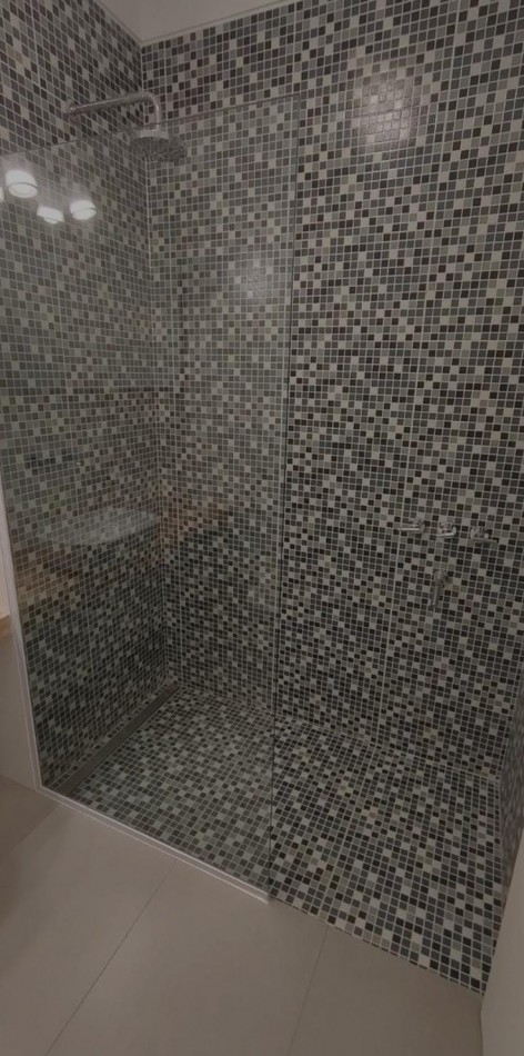 HERMOSO DEPTO 3 AMB CON DEPENDENCIA, RECICLADO A LA CALLE! 