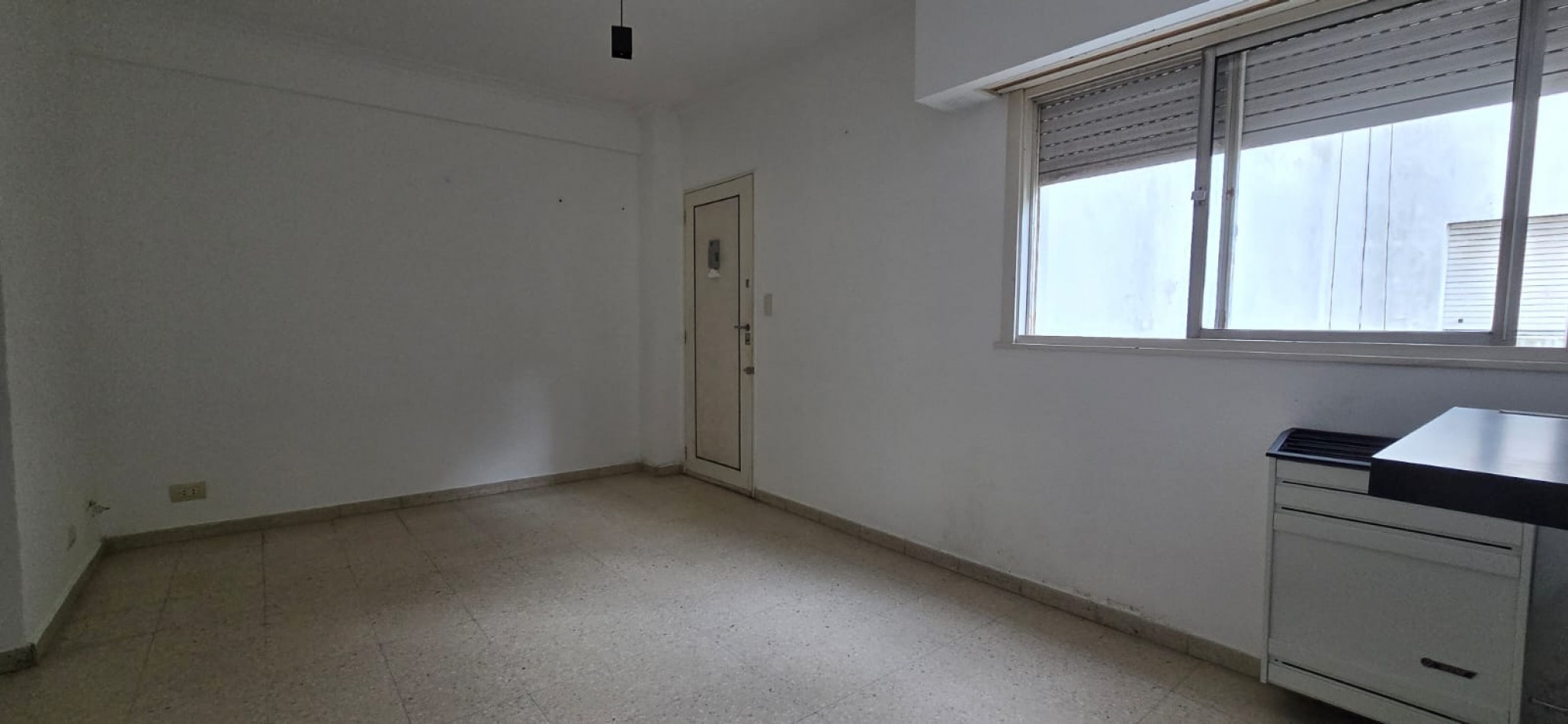 ALQUILER 24 MESES! DEPTO 2 AMB LATERAL. ZONA ALDREY