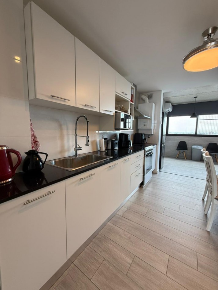 RESERVADO!!!!EXCLUSIVO SEMIPISO 3 AMB EN CHAUVIN! CON COCHERA Y BAULERA!