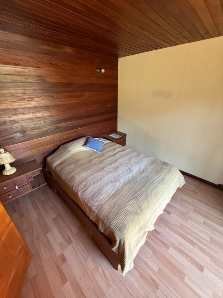 CHALET 4 AMB A RECICLAR CON QUINCHO Y GRAN PARQUE! EL GROSELLAR