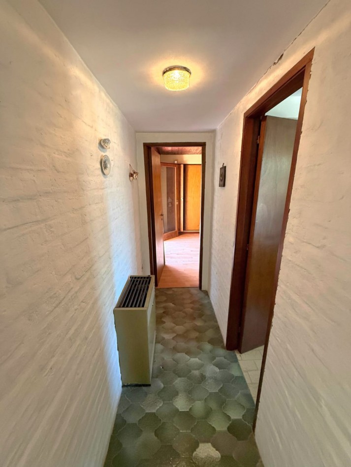 CHALET 4 AMB A RECICLAR CON QUINCHO Y GRAN PARQUE! EL GROSELLAR