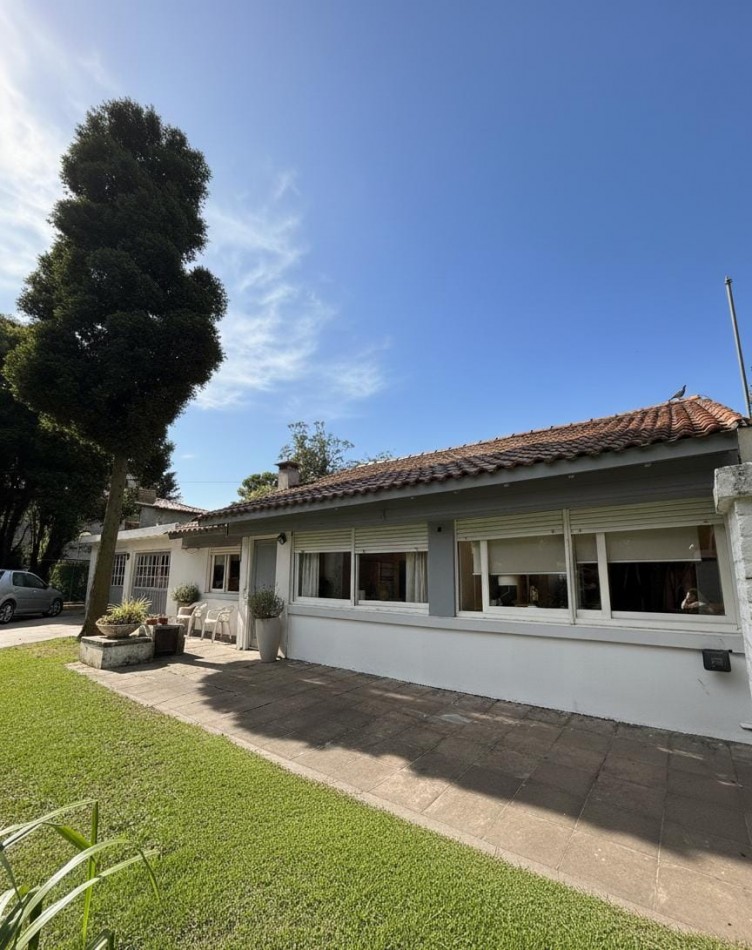 HERMOSO CHALET 5 AMB SOBRE GRAN LOTE EN BOSQUE PERALTA RAMOS!