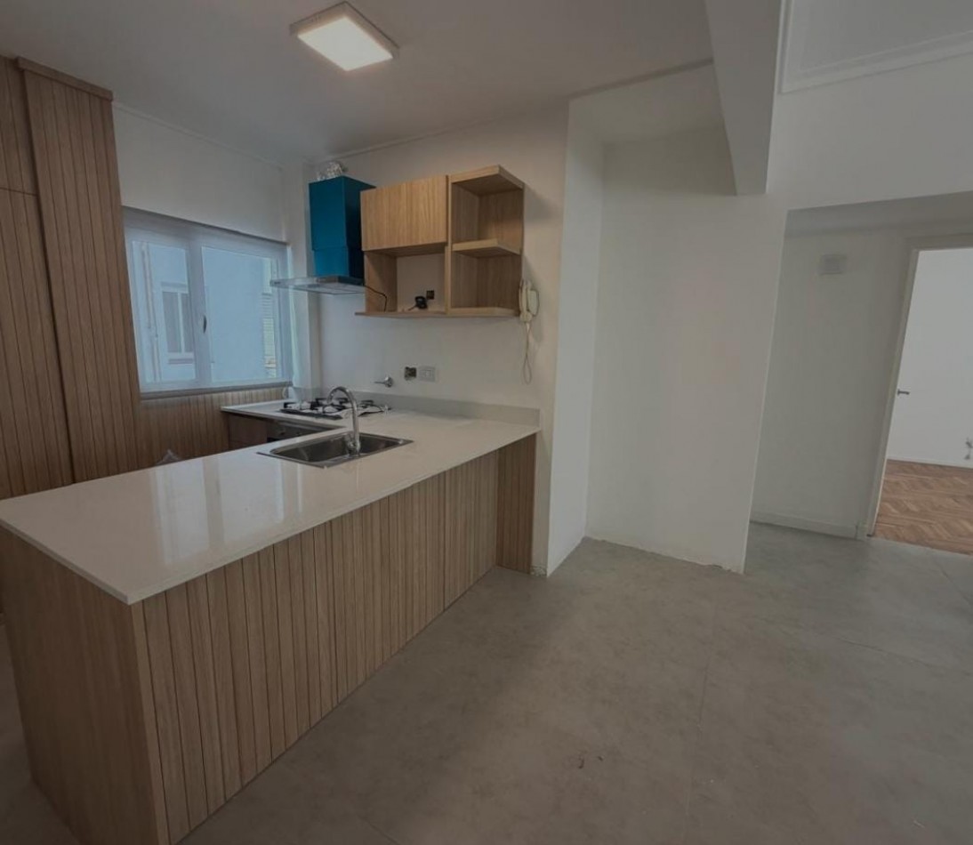 HERMOSO 3 AMB LATERAL, RECICLADO! PLAZA MITRE