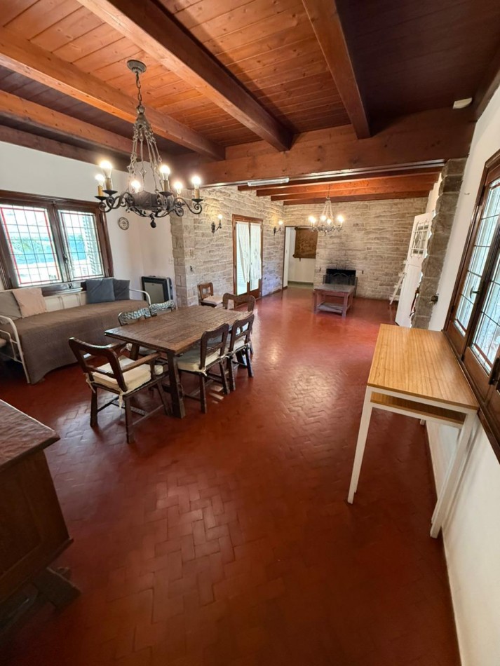 Importante chalet 4 amb en Villa Primera