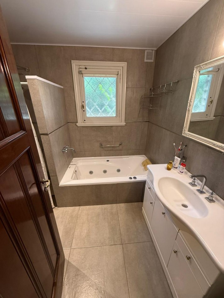 Importante chalet 4 amb en Villa Primera