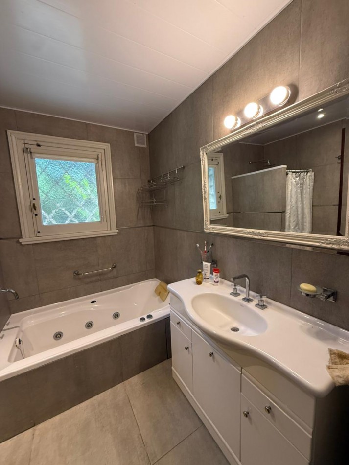 Importante chalet 4 amb en Villa Primera