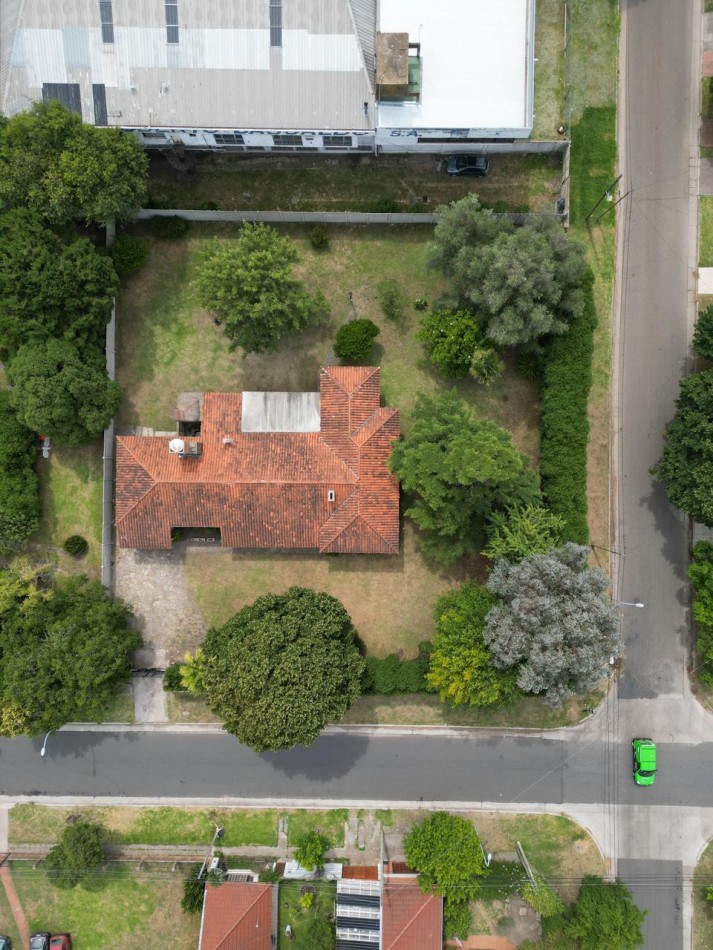 Importante chalet 4 amb en Villa Primera