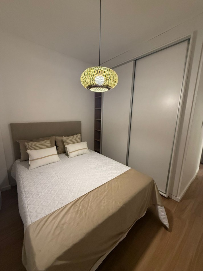 HERMOSO DEPTO 4 AMB CON COCHERA RECICLADO! ZONA PLAZA MITRE