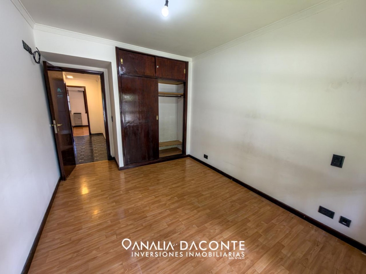  Bajo su valor!! Chalet 4 amb con jardin y garage en San Jeronimo