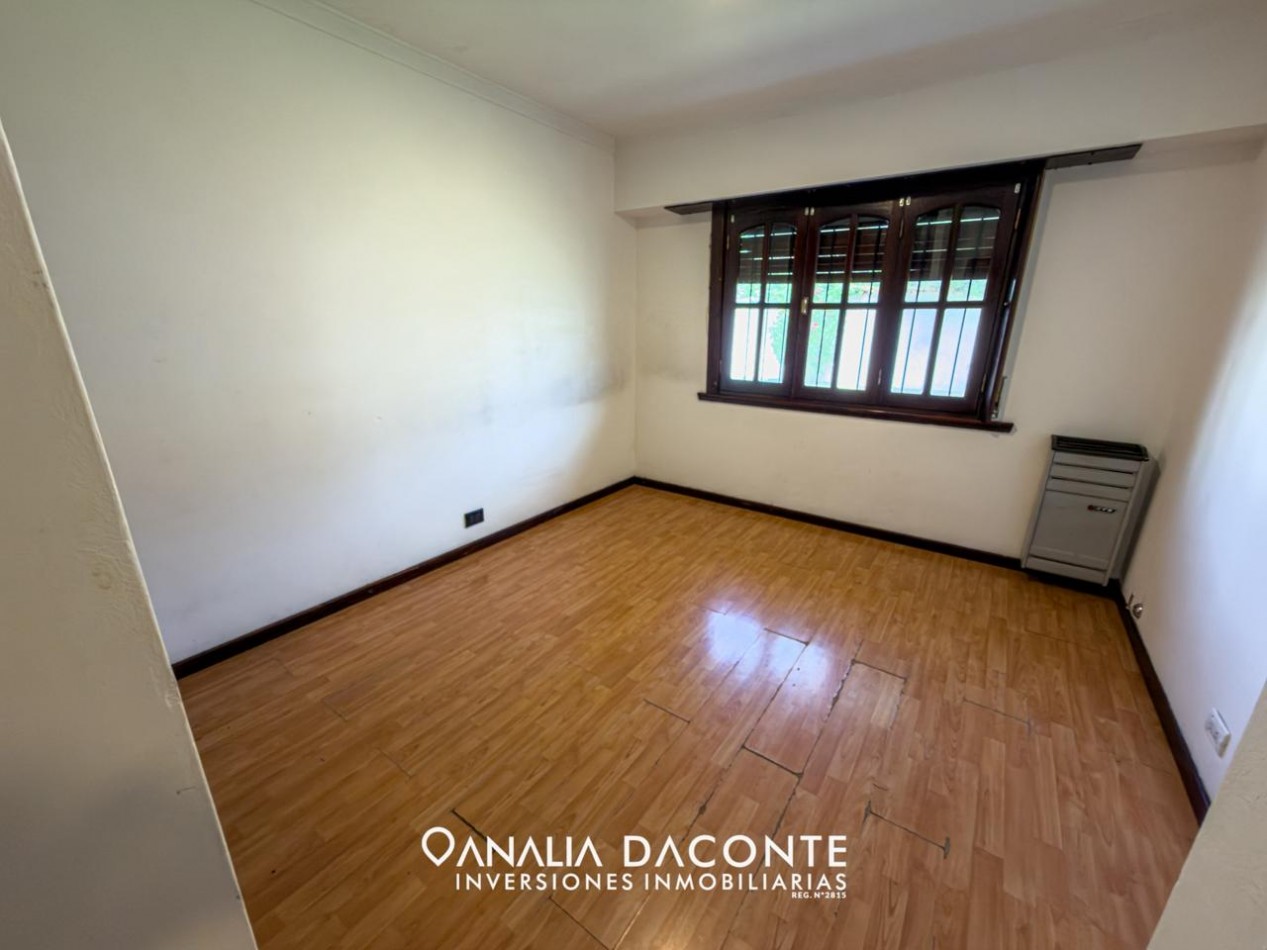  Bajo su valor!! Chalet 4 amb con jardin y garage en San Jeronimo