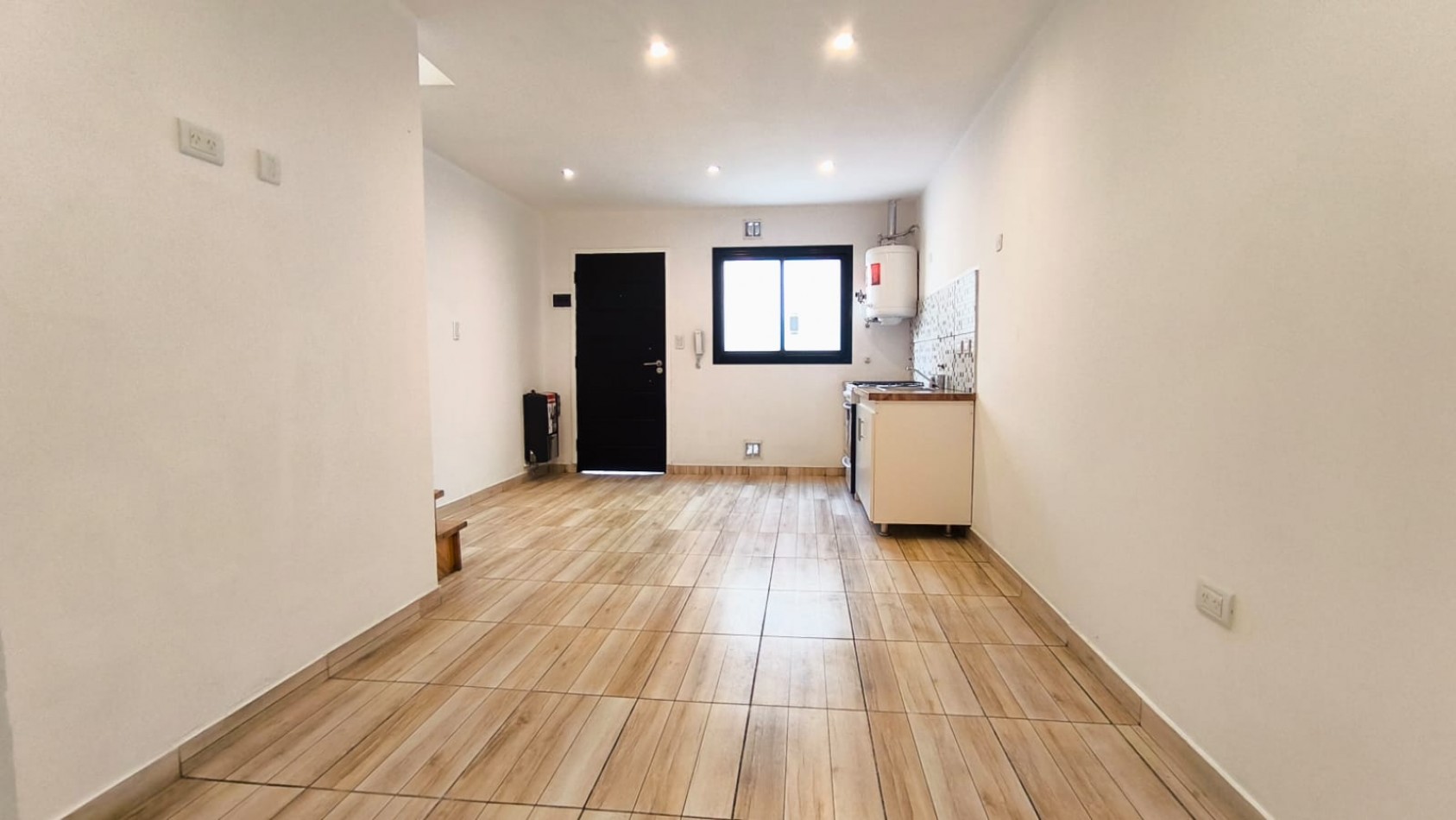 COMPLEJO DE PHS A ESTRENAR, CON BALCON TERRAZA! DORREGO AL 2200