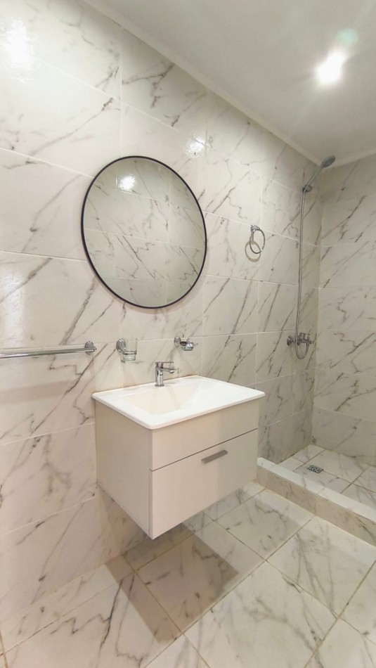 COMPLEJO DE PHS A ESTRENAR, CON BALCON TERRAZA! DORREGO AL 2200