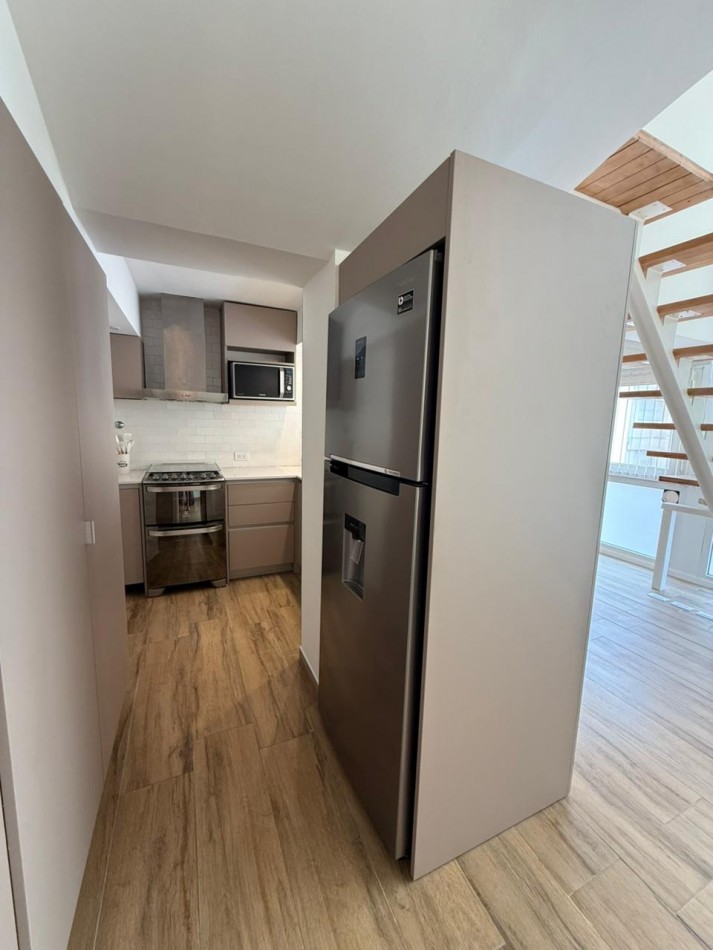 HERMOSO DEPTO 3 AMB RECICLADO Y AMOBLADO! CENTRO