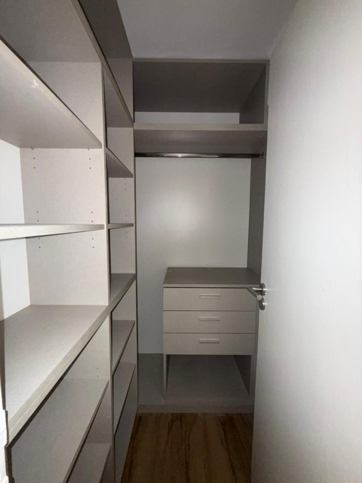 HERMOSO DEPTO 3 AMB RECICLADO Y AMOBLADO! CENTRO