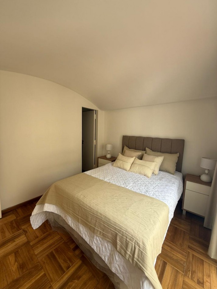 HERMOSO DEPTO 3 AMB RECICLADO Y AMOBLADO! CENTRO