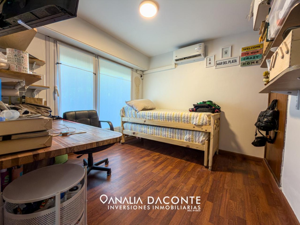 IMPONENTE CHALET 5 AMB EN BARRIO SAN CARLOS