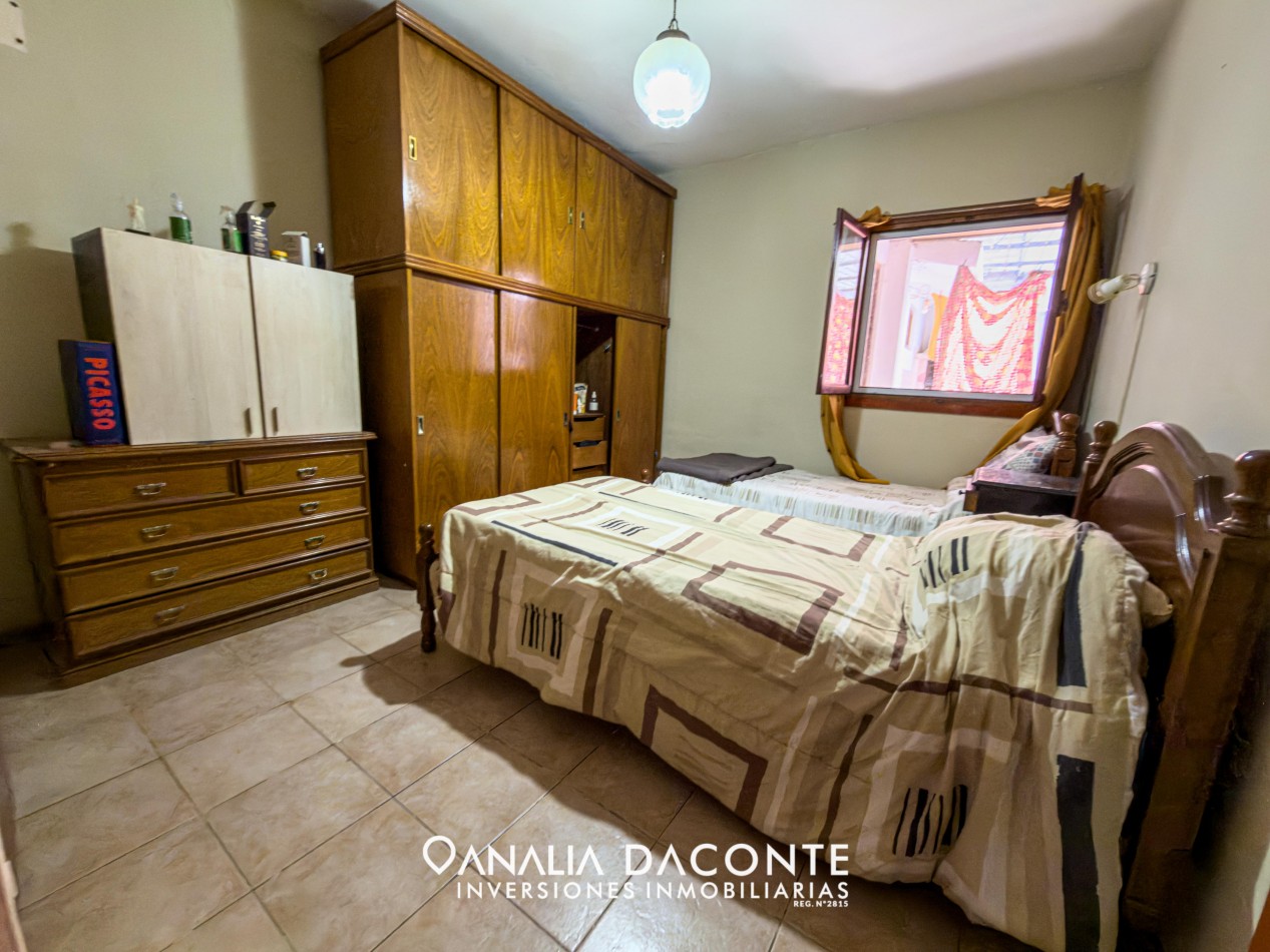 GRAN CHALET 5 AMB + DEPENDENCIA EN BARRIO CONSTITUCION 