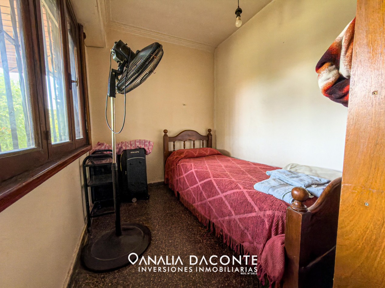 GRAN CHALET 5 AMB + DEPENDENCIA EN BARRIO CONSTITUCION 