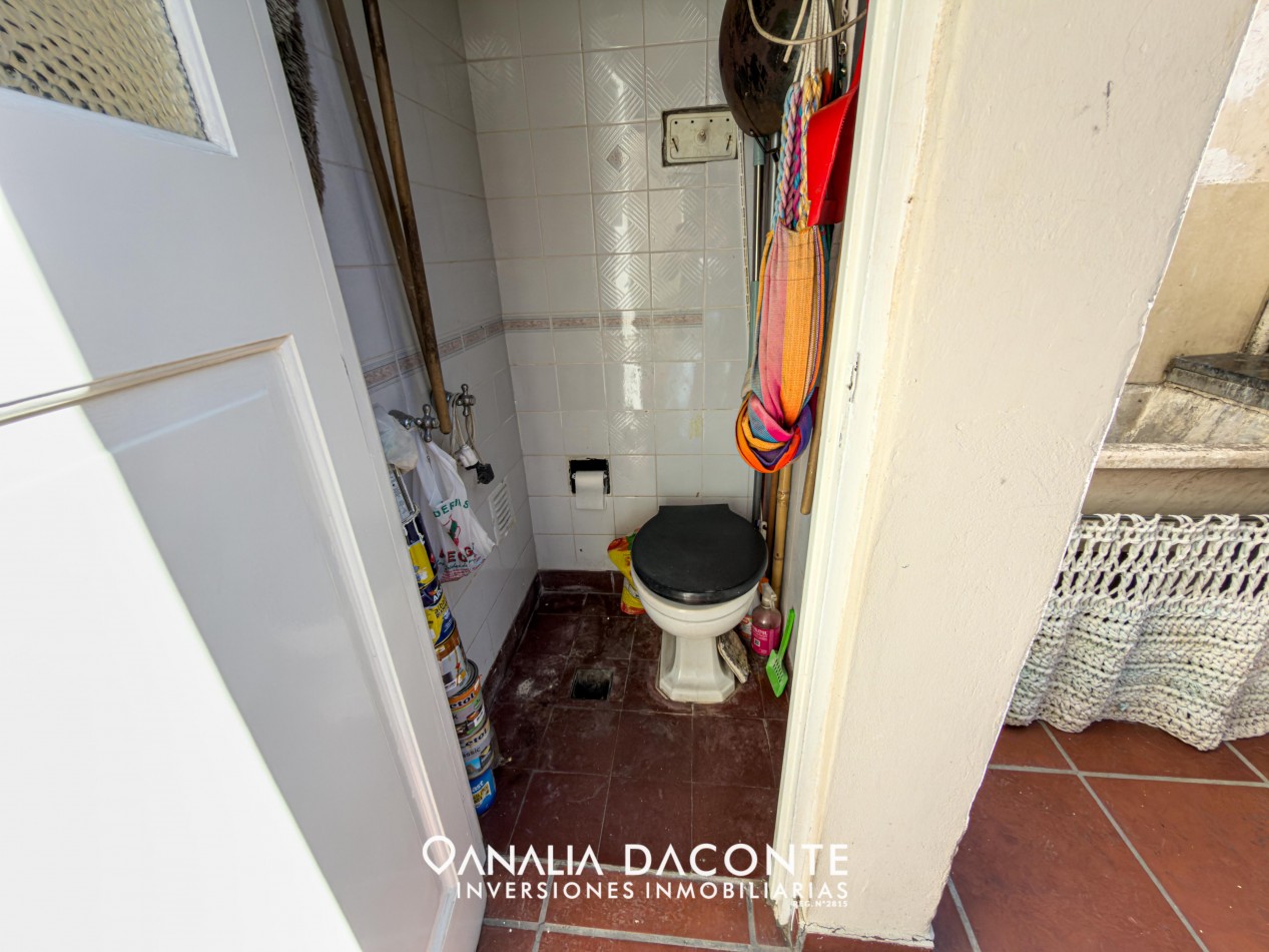 PH 5 amb a la calle con garage y patio en Nueva Pompeya 