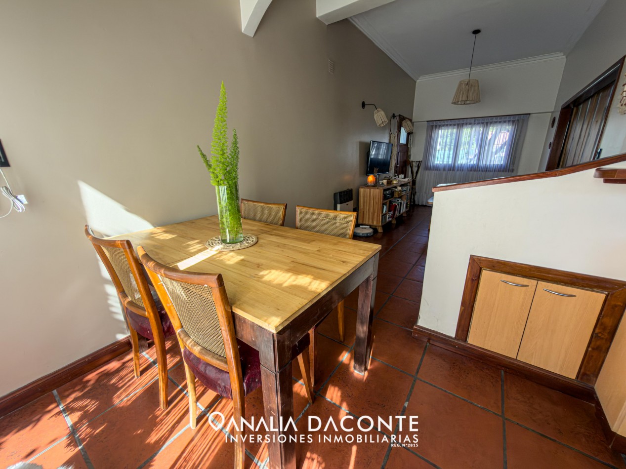 PH 5 amb a la calle con garage y patio en Nueva Pompeya 