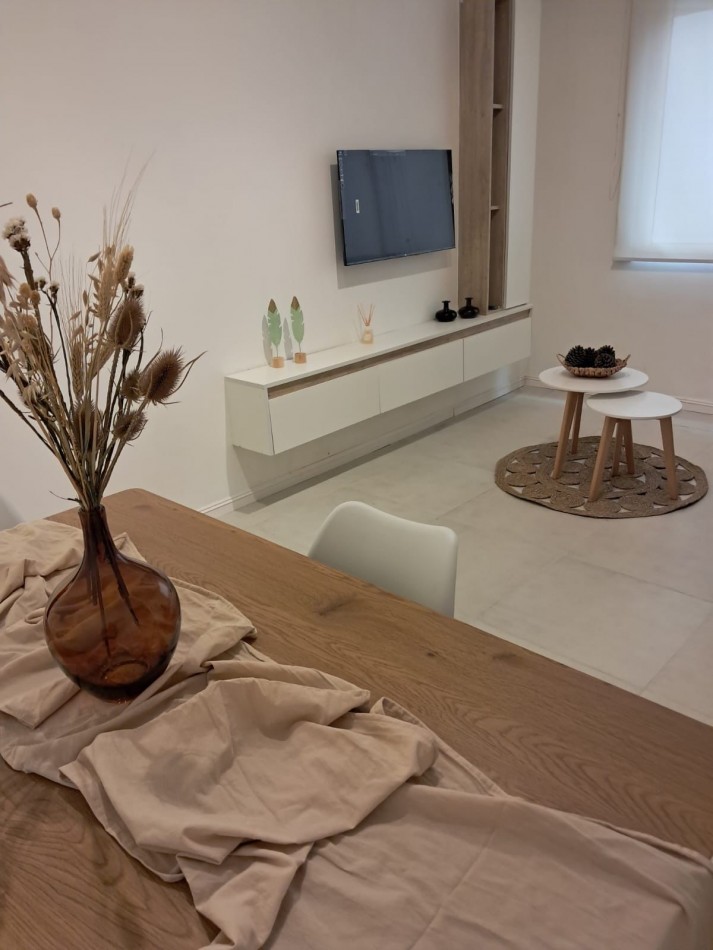 HERMOSO DEPTO 2 AMB RECICLADO Y AMOBLADO!