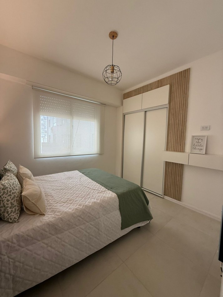 HERMOSO DEPTO 2 AMB RECICLADO Y AMOBLADO!