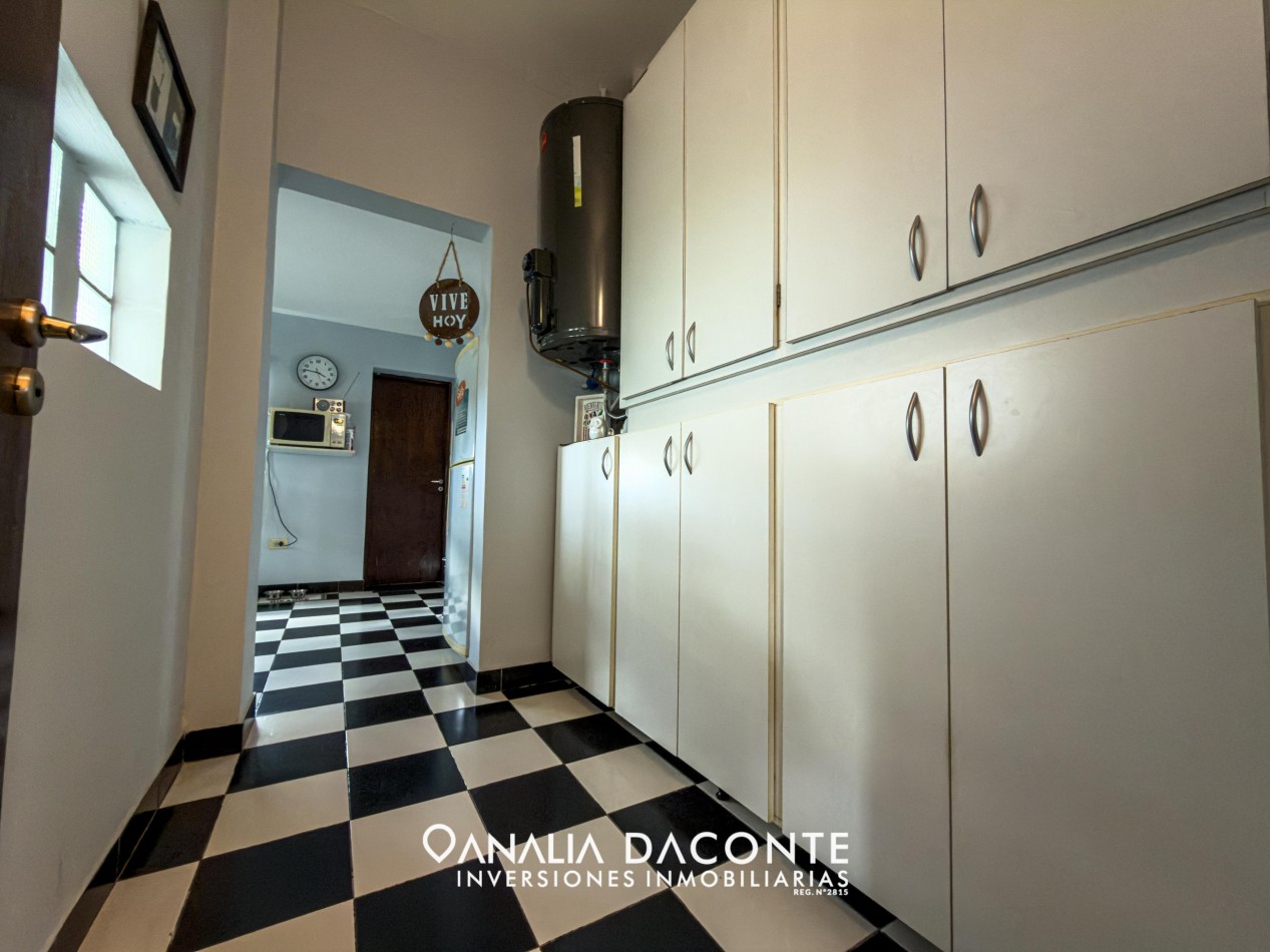 Chalet 4 amb en esquina en Los Pinares