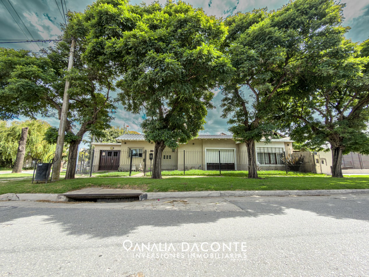 Chalet 4 amb en esquina en Los Pinares